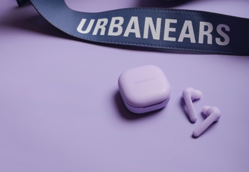 5, urbanears-headphone.jpg